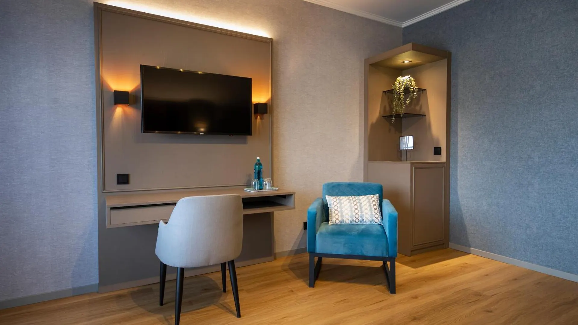 Roomingtons City Waldkirchen Hotel