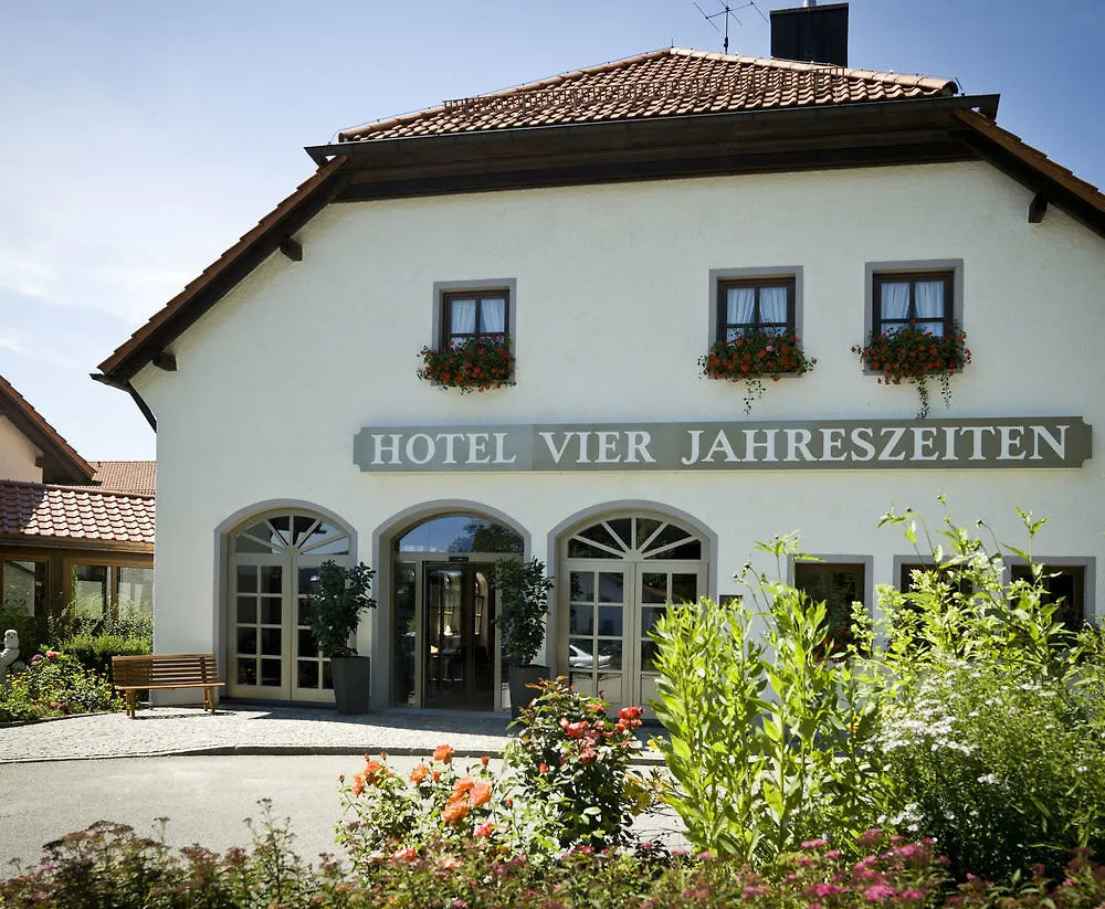 Hotel Roomingtons City Waldkirchen
