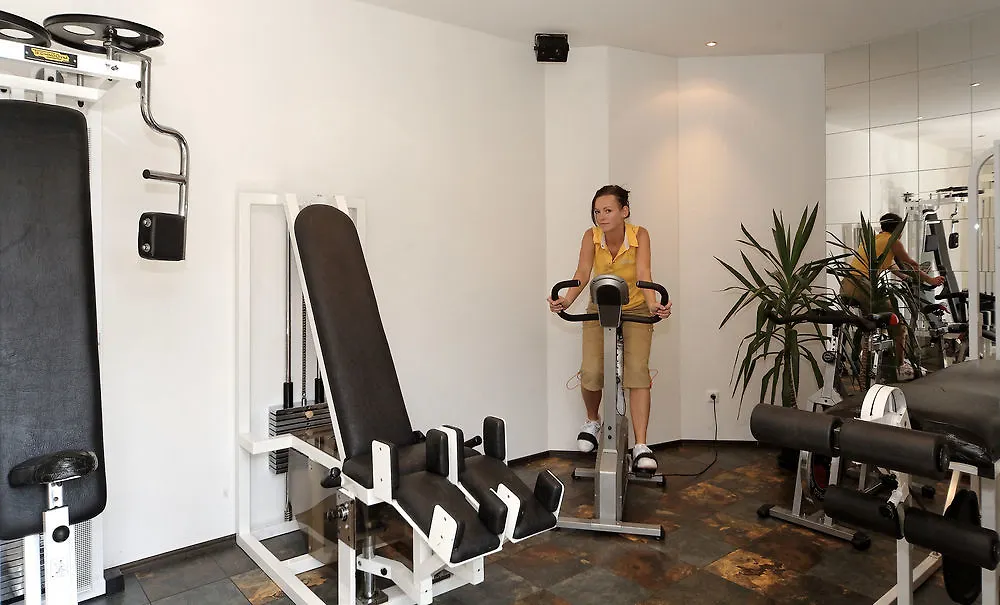 Roomingtons City Waldkirchen 4*,  Germany